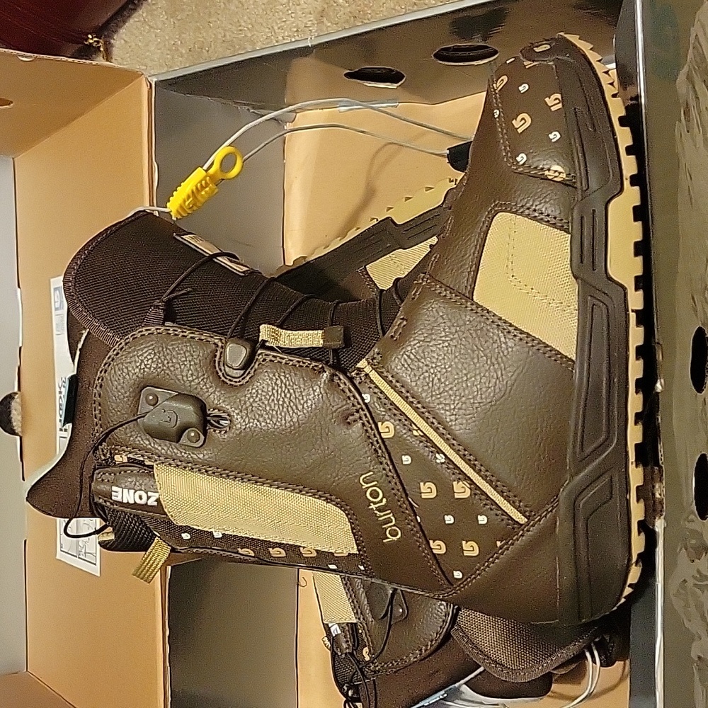 Burton Snowboarding boots 6.5 Womens